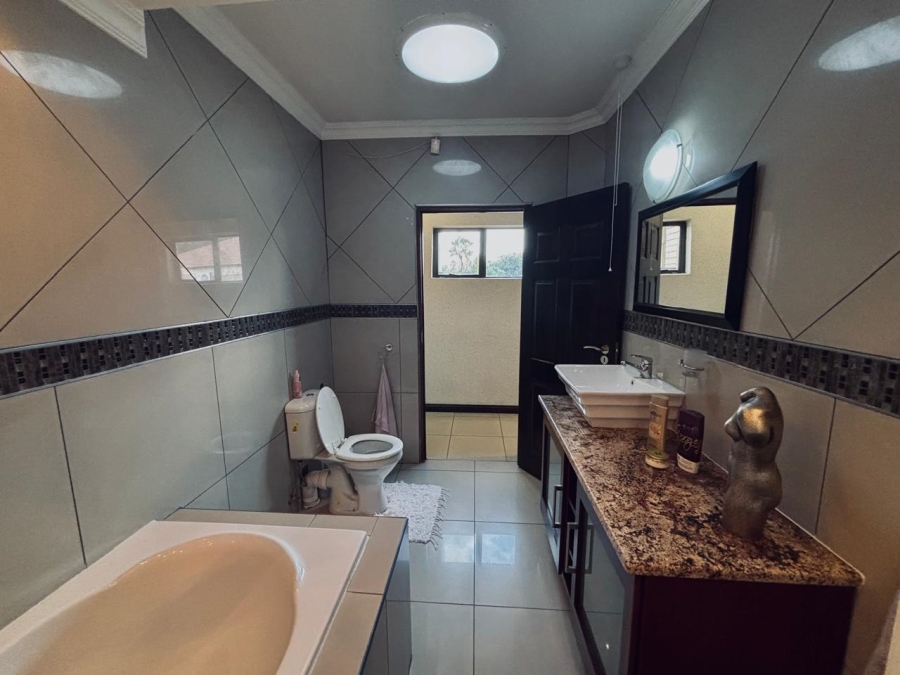 4 Bedroom Property for Sale in Vaalpark Free State